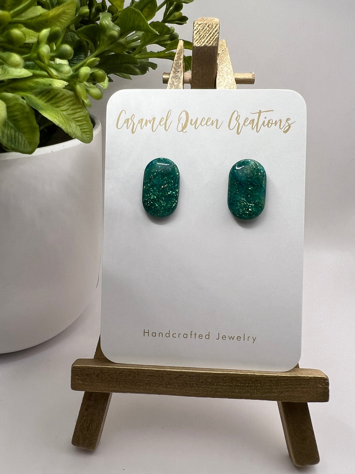 Blue green marbled studs