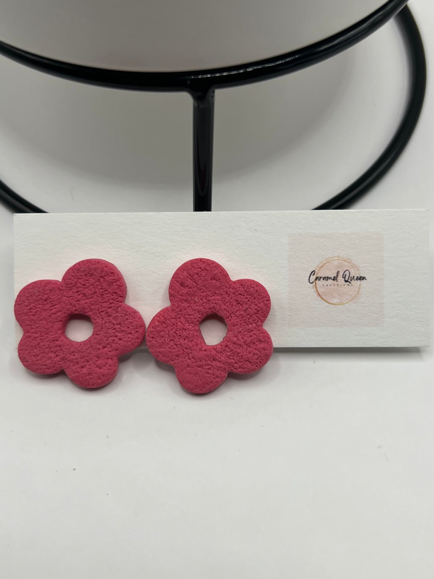 Flower studs
