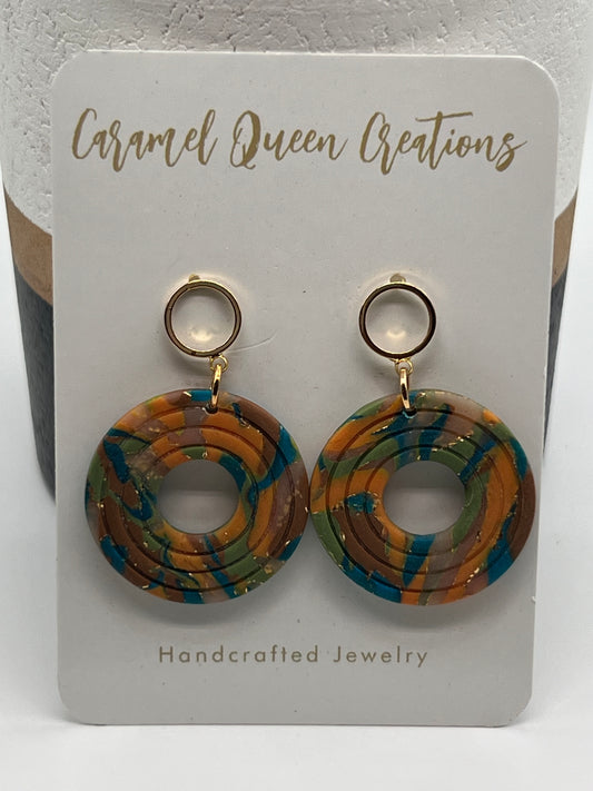 Multicolored imprinted circle dangle