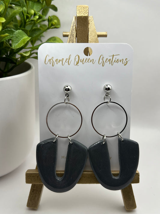 Dark grey “U” shaped earrings