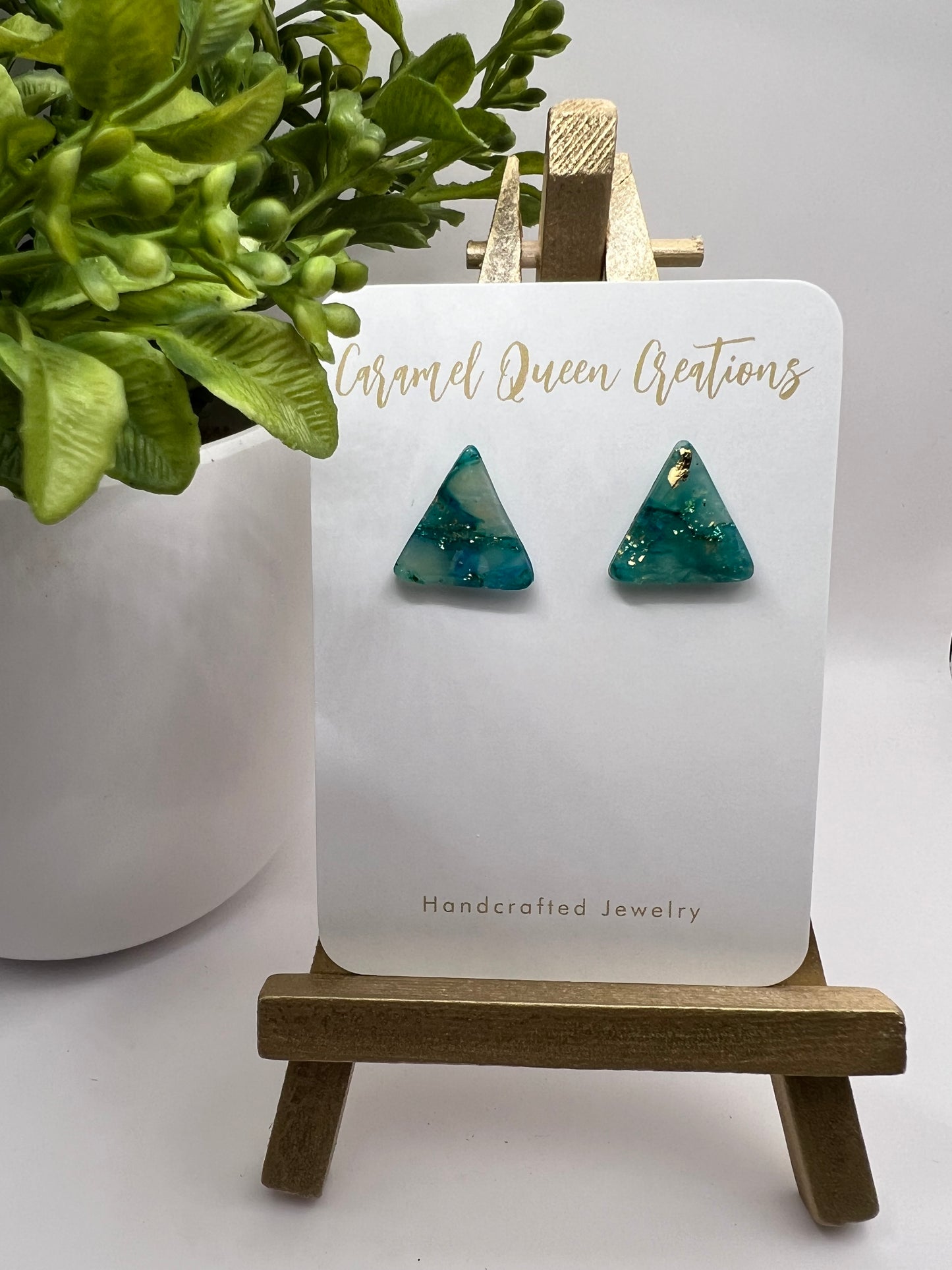 Triangle blue green translucent studs