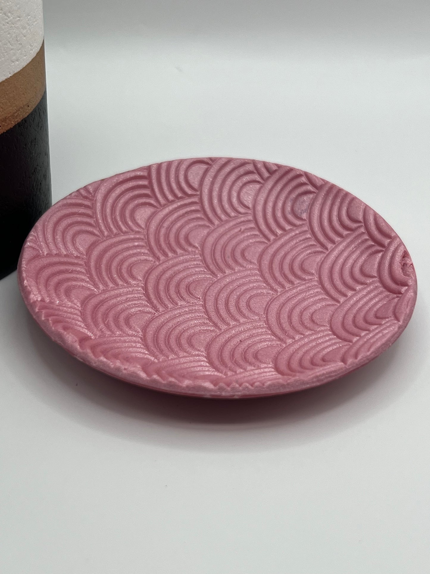 Pearl pink trinket dish