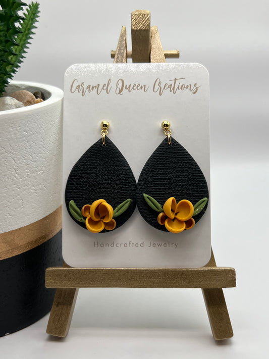 Black teardrop flower dangles