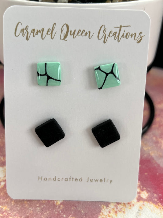 Mint green and black square stud pack