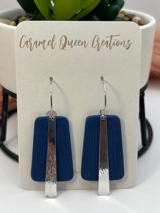 Ocean wave hooped dangles